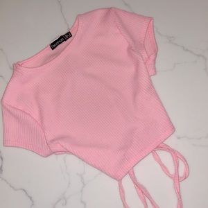 BOO HOO CROPPED BABY TEE